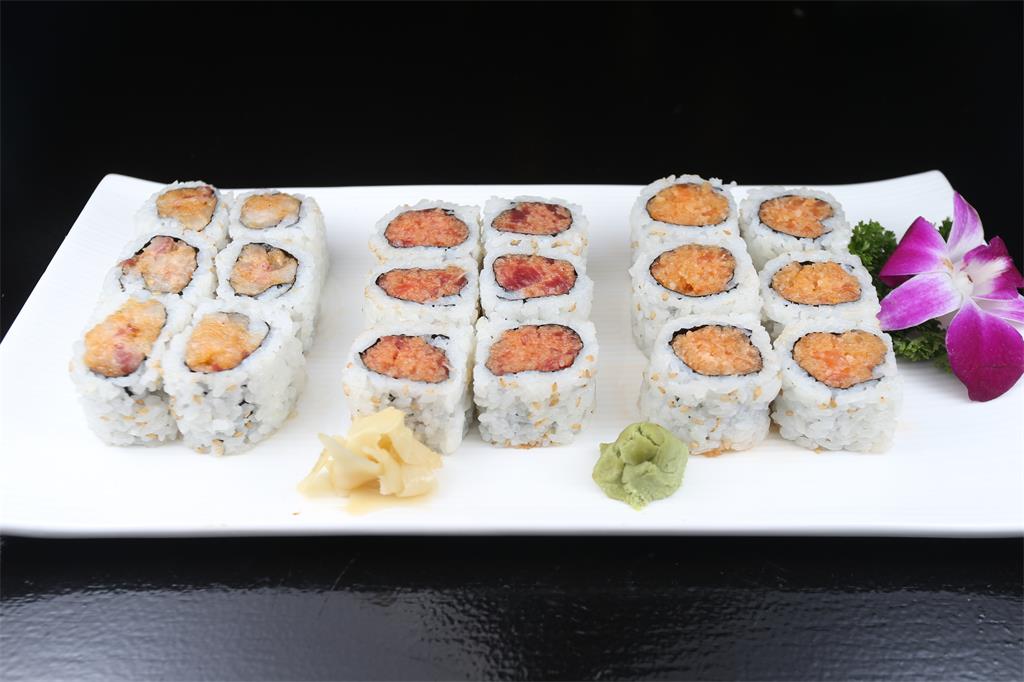 5. spicy maki combo